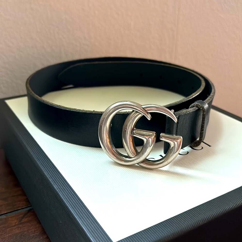 GG marmont belt with silver buckle size 75🖤🩶🤍
